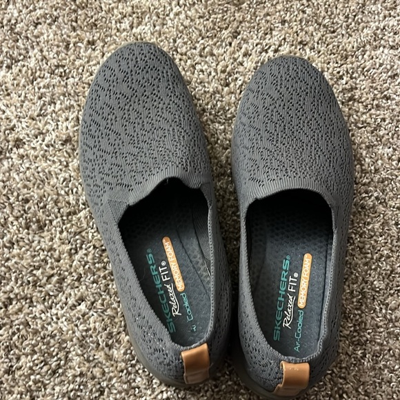 Skechers Women's Reggae Fest 2.0 Guiding Light Slip-Ins in charcoal Size 7.5 - Picture 8 of 8